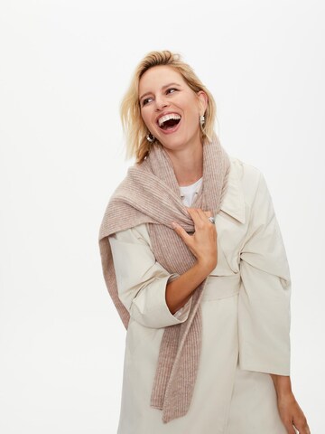 Karolina Kurkova Originals Scarf 'Asta' in Beige: front