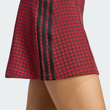 Jupe 'Houndstooth' ADIDAS ORIGINALS en rouge