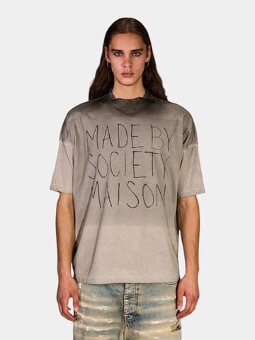 Maglietta 'BRUT SILLAGE T-shirt - T17529' di Made By Society in grigio