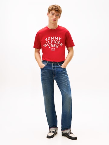 T-Shirt 'ARCH' TOMMY HILFIGER en rouge