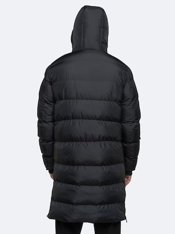 Manteau d’hiver CARISMA en noir