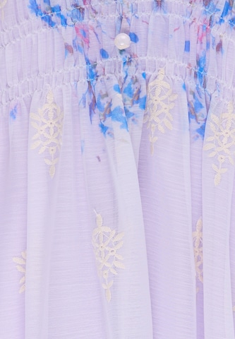 Usha Jurk in Lila