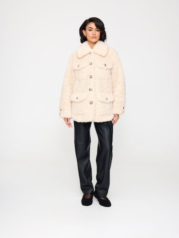 BASSIA Winter coat 'Valery' in White