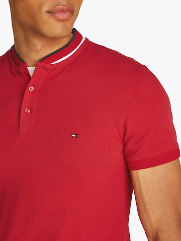 TOMMY HILFIGER Koszulka 'MAO' w kolorze czerwony