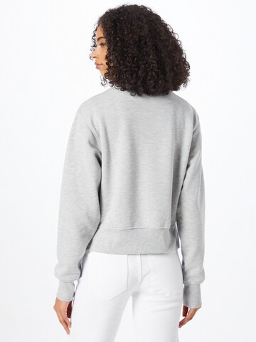 GUESS - Sweatshirt 'LINFEA' em cinzento