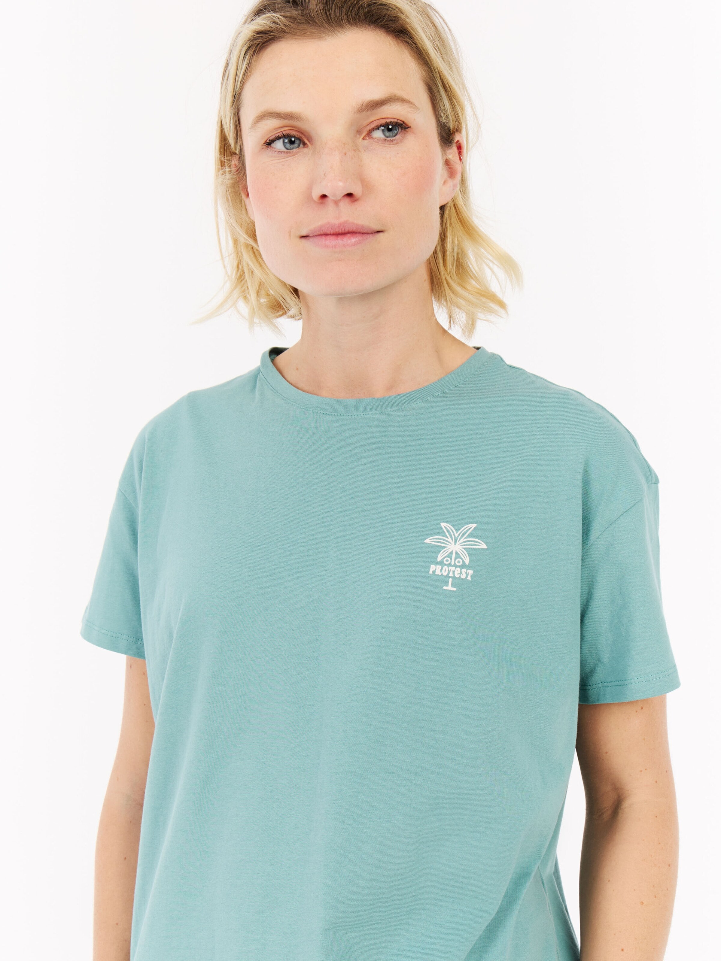 PROTEST Shirt 'PRTKathy'‌‌ in Blau