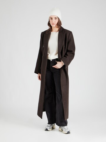 Manteau mi-saison 'Logan' WEEKDAY en marron