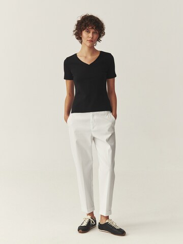 TATUUM - Camiseta 'Fini' en negro