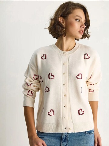 Bianco Lucci Strickjacke in Weiß: Vorderseite