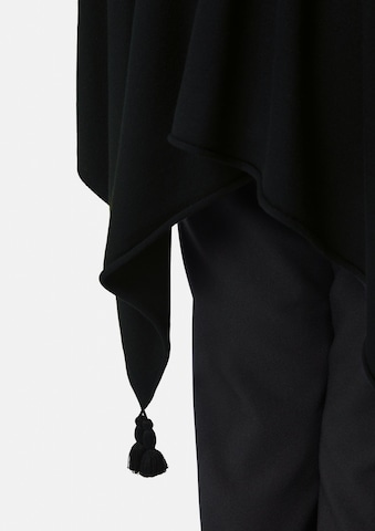 COMMA Cape in Zwart