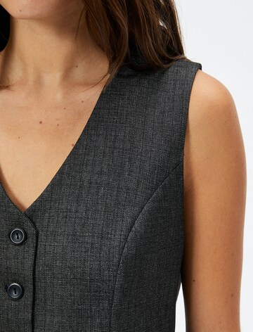 Koton Gilet in Zwart