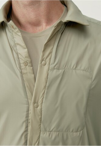 Born Living Yoga Between-season jacket 'Havel' in Green