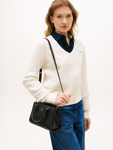 TOMMY HILFIGER Handtasche in Schwarz