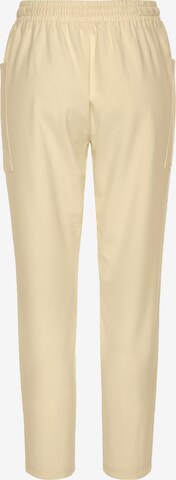 LASCANA Slimfit Bundfaltenhose in Beige