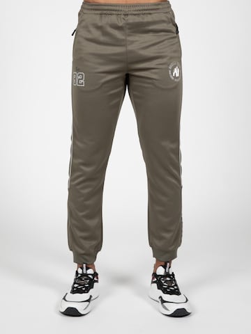 Loosefit Pantaloni sportivi 'Broxton' di Gorilla Wear in verde: frontale