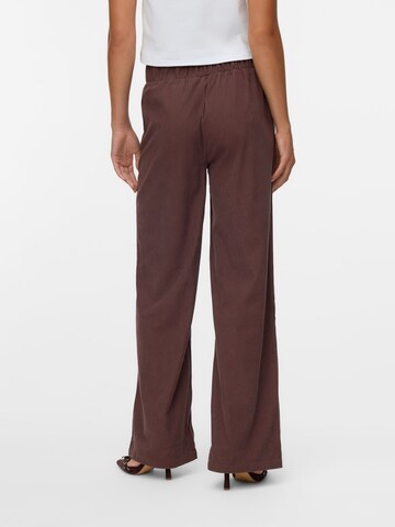 VERO MODA - regular Pantalón en marrón