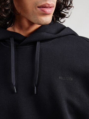 HOLLISTER - Sudadera en negro