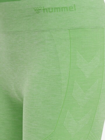 Skinny Pantalon de sport Hummel en vert