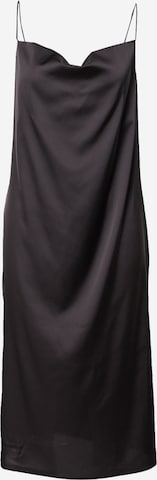 Monki Koktejlové šaty – černá: přední strana