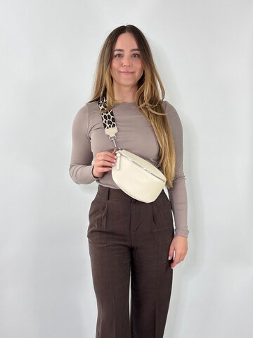 lePelou Fanny Pack 'SERENA medium' in Beige