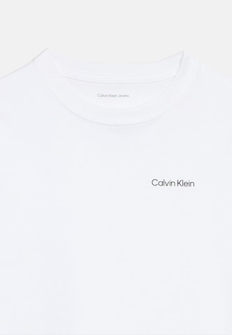 Maglietta di Calvin Klein Jeans in bianco