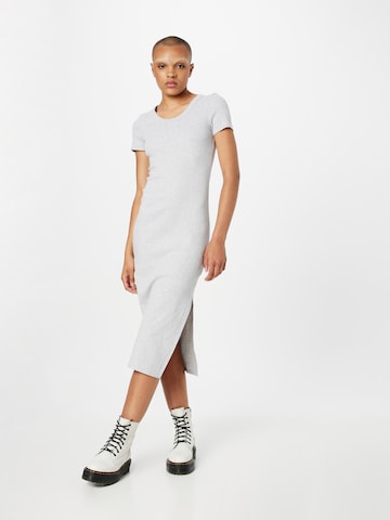 Robe Cotton On en gris : devant