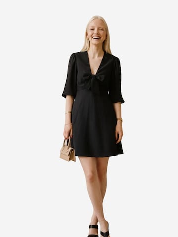 My fashion Dress in Black: front