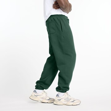 new balance Tapered Trousers 'Essentials' in Green
