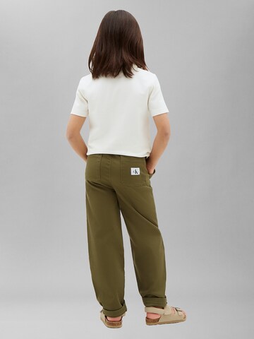 Loosefit Pantalon Calvin Klein Jeans en vert