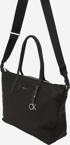 Calvin Klein Torba shopper w kolorze czarny