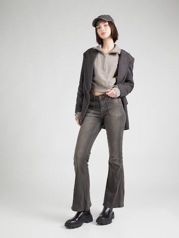 Evazați Jeans 'Tiana' de la BDG Urban Outfitters pe negru