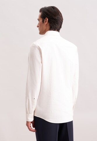 SEIDENSTICKER Regular fit Button Up Shirt in Beige