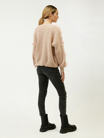 Pullover di Influencer in beige