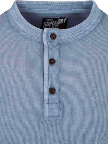 Superdry Shirt‌‌ in Blau