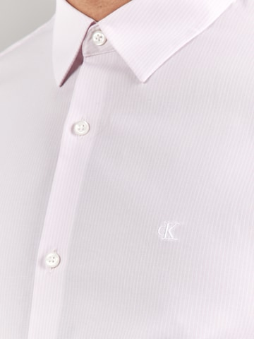Calvin Klein Regular fit Риза в розово