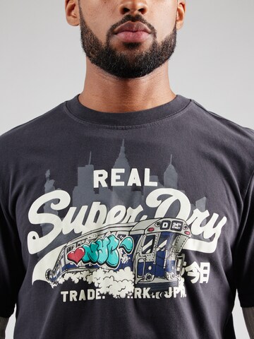 Superdry - Camiseta 'NEW YORK' en gris