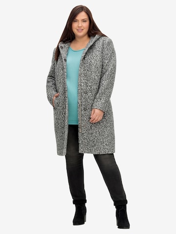 SHEEGO Between-Seasons Coat in Grey