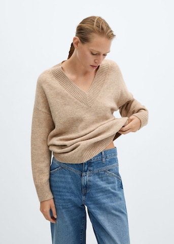 MANGO Sweater in Brown: front