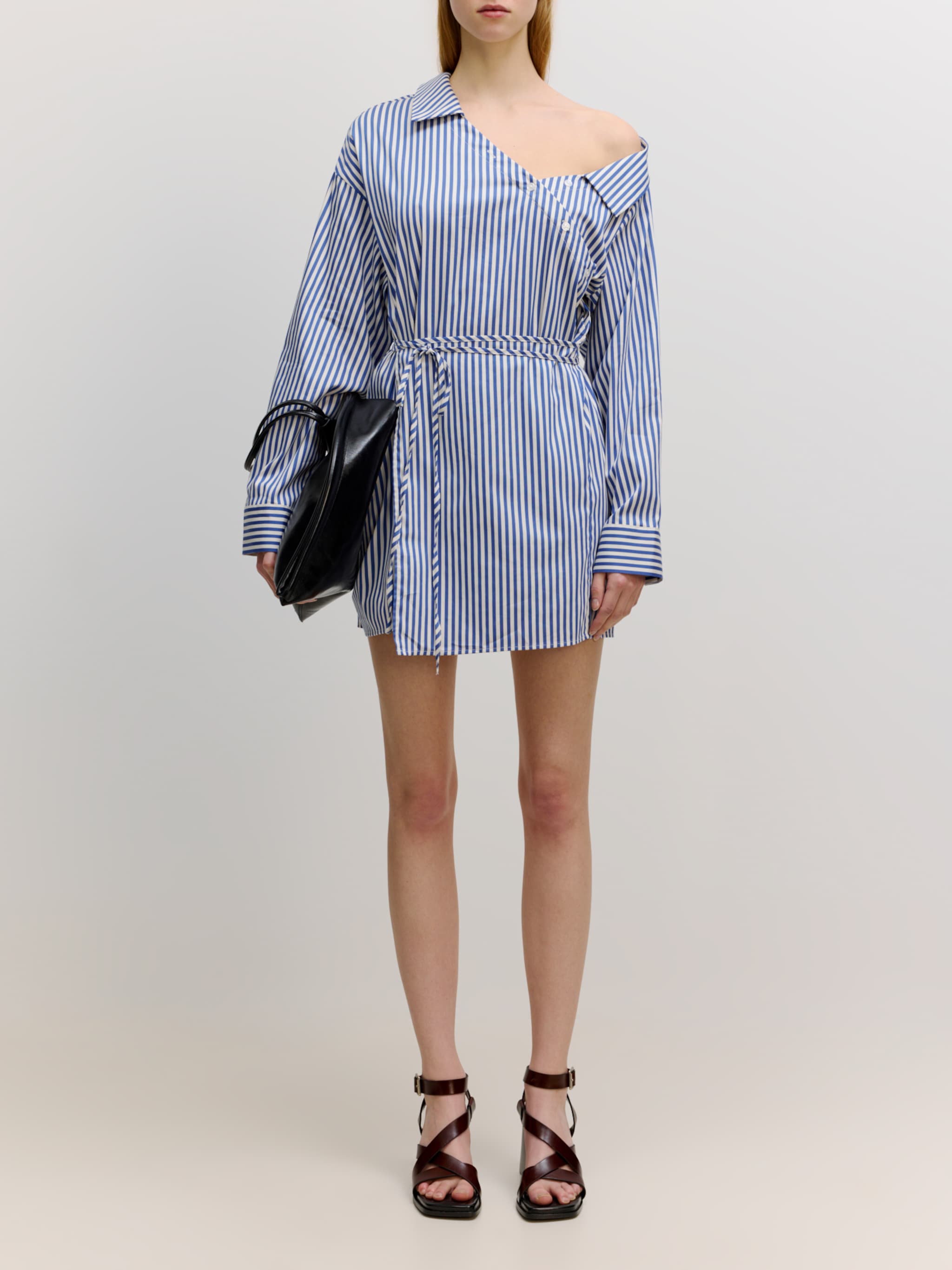 EDITED Produits Robe 'Delenn' bleu