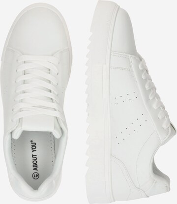 ABOUT YOU Platform trainers 'Anton' in White