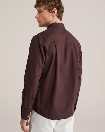Regular fit Camicia di WE Fashion in marrone