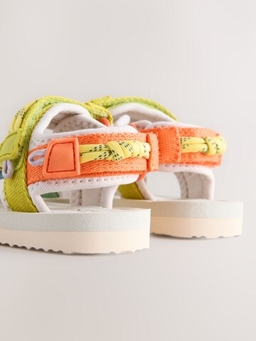 Next - Zapatos abiertos en amarillo