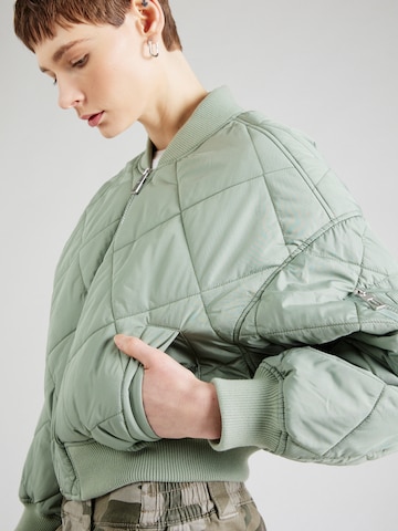 ONLY Between-season jacket 'VIOLA' in Green