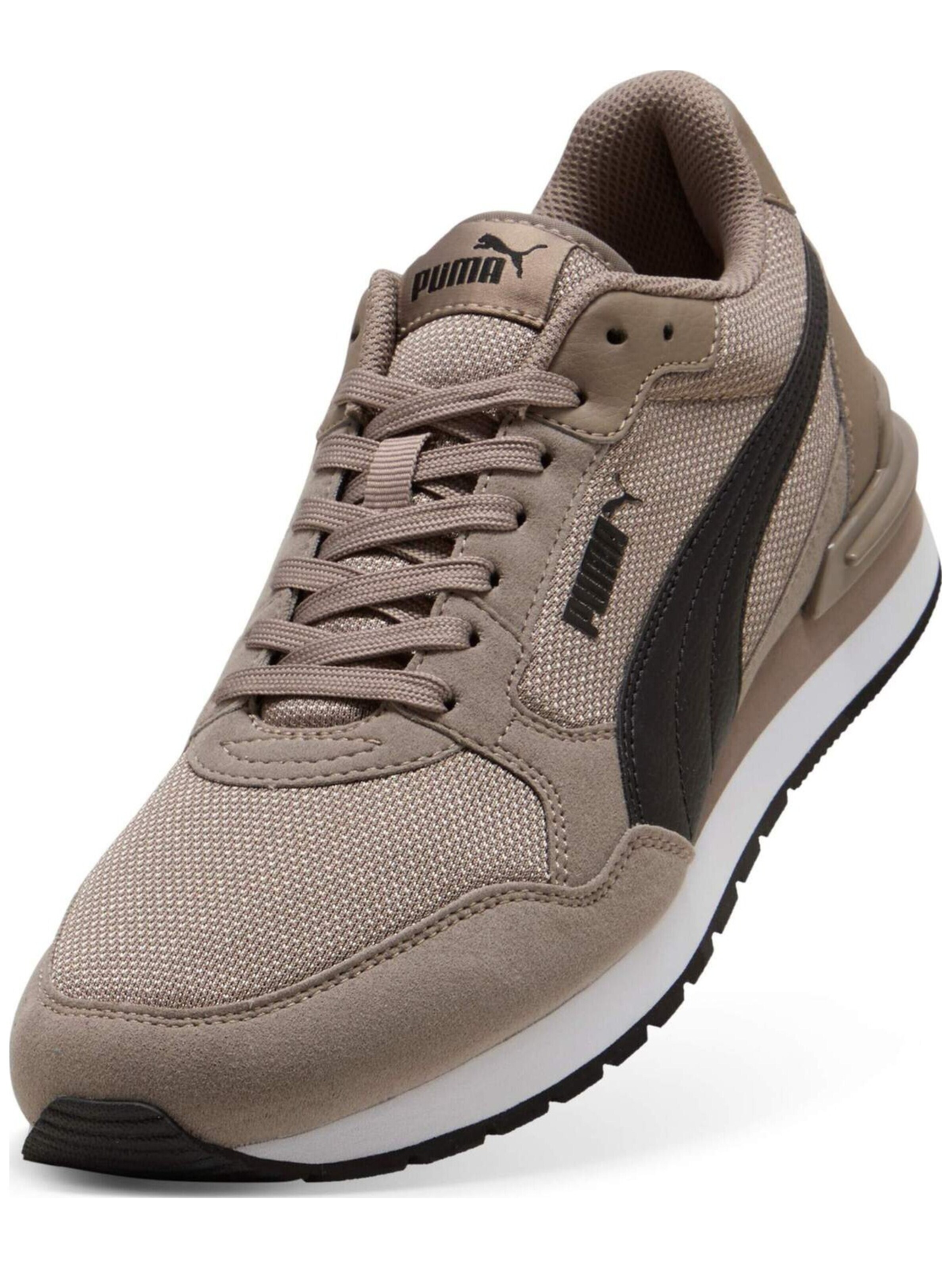 Scarpa sportiva 'Puma St Runner V4 Mesh' di PUMA in marrone