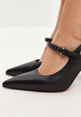CESARE GASPARI Slingpumps in Zwart