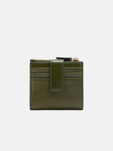 The Bridge Wallet in Green