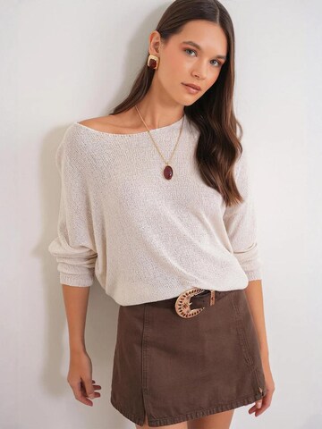 MixRay Sweater in White