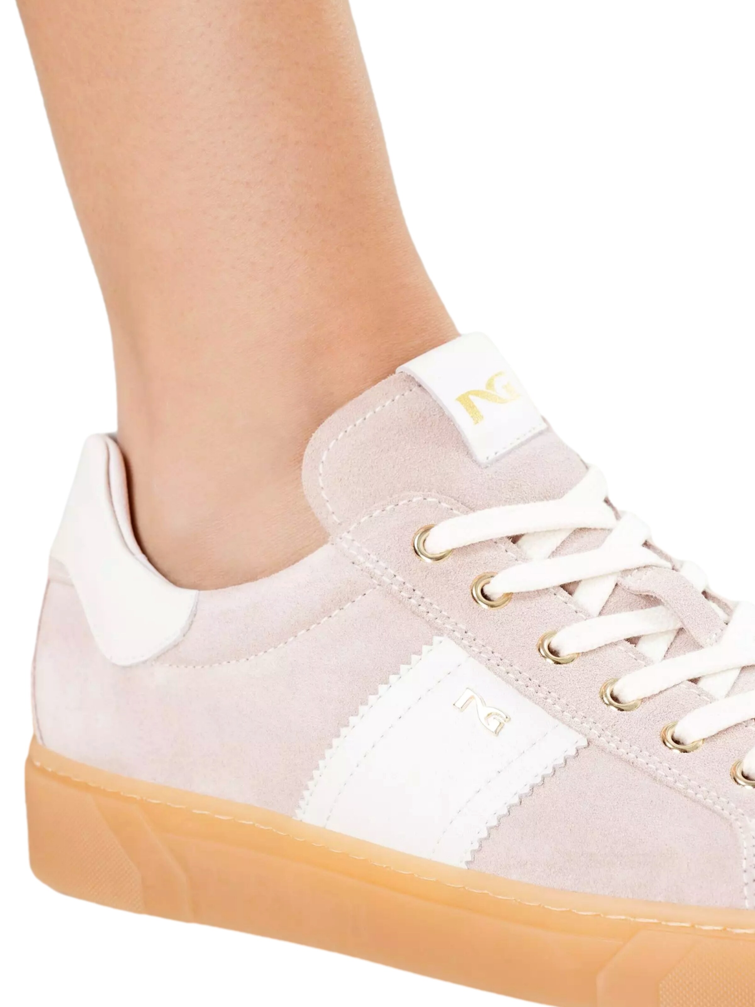 Baskets basses Nero Giardini en rose