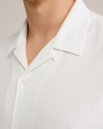 Regular fit Camicia di WE Fashion in beige