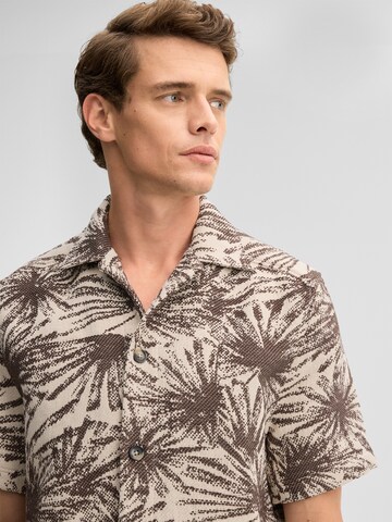 Coupe slim Chemise STRELLSON en marron